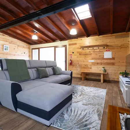 Casa Suculentas Holiday home Santo Antonio da Serra